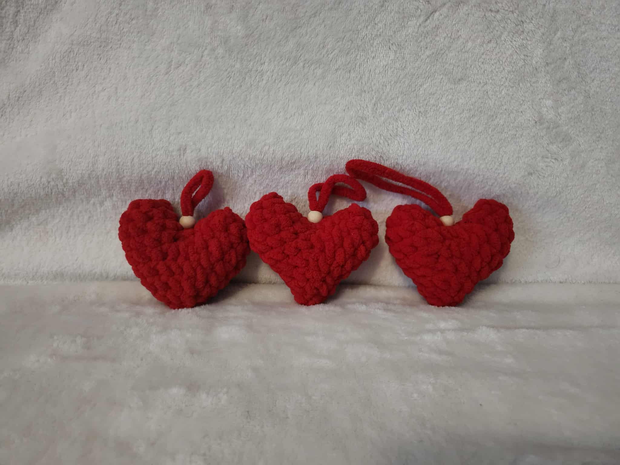 Horgolt szív kulcstartó